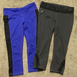 Bundle of 2 Ideology activewear leggings size S